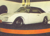 O primeiro Adamo foi apresentado no VI Salão do Automóvel, no stand da Petrobrás.