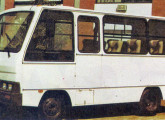  Microônibus Agrale de 1985, aqui com carroceria Marcopolo.