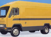 UltraVan Agrale, furgão construído em conjunto com a empresa Multivan.