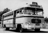 Chassi Mercedes-Benz L-312 com carroceria Bons Amigos de meados dos anos 50, operado pela J. Monteiro Transportes Coletivos, do Rio de Janeiro (RJ) (fonte: ciadeonibus / Moacir Ramos).