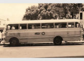 Panorâmico 1962 da empresa carioca Santa Eulália (também com chassi LP), fotografado em 1965 no ponto final da linha, na Praça XV de Novembro, centro do Rio de Janeiro (RJ) (foto: Augusto Antônio dos Santos / Marcelo Prazs).