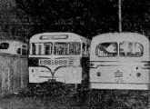 Dois Brasinca em chassi FNM na garagem da extinta Auto Ônibus Riovias, empresa carioca que operou entre 1950 e 1955 (fonte: portal memoria3711).
