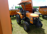 Budny BDY 2840, exposto no Agrishow 2019; note a grade frontal, agora padronizada com os demais modelos (foto: LEXICAR).