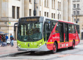 Chassi híbrido Volvo sueco com carroceria Urbanuss Pluss em teste na cidade de Bogotá, Colômbia.