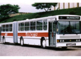 Urbanus em chassi articulado Volvo B58 nas cores da Vianorte Transportes Coletivos, de Porto Alegre (RS) (fonte: Marcos Jeremias / onibusbrasil).