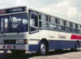 Igualmente sobre Scania S 113, este Urbanus compunha a frota da empresa Transmil, de Mesquita (antigo Distrito de Nova Iguaçu, RJ) (foto: Pedro G. Oliveira / ciadeonibus).