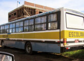 Busscar Urbanus em chassi Ford B-1618 atuando no transporte escolar de São José do Cedro (SC) (foto: Diego Lip / onibusbrasil).