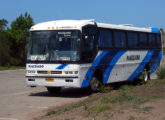 El Buss 340 em chassi Mercedes-Benz OH da empresa Machado Turismo, de San Carlos, Uruguai; a imagem é de 2020 (foto: LEXICAR).
