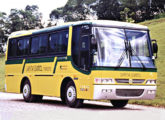 Mercedes-Benz OF com chassi curto equipado com carroceria El Buss 320, ônibus preparado para a empresa Santa Izabel Turismo, de Unaí (MG) (foto: Alessandro Alves da Costa / onibusbrasil).