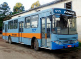 Urbanuss com três portas aplicado como ônibus escolar pela empresa TTT, de Três Barras (SC) (foto: Diego Lip / egonbus).