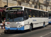 Utilizando o mesmo chassi OF-1721, este Urbanuss compunha a frota da Viação Cascatinha, de Petrópolis (RJ) (fonte: Marcelo Prazs).