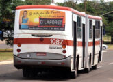 O mesmo carro em vista posterior (foto: Geraldo Viana / onibusbrasil).