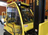 Empilhadeira Hyster Fortis com cabine Cabitec.