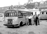 Uma das primeiras carrocerias da Caio, montada sobre chassi de caminhão médio importado, operando em Juiz de Fora (MG) (fonte: Werner Keifer).