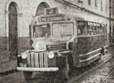 Um dos quatro carros pioneiros da Autoviária Alagoana, primeira operadora de transportes de Maceió (AL), fundada em 1946. 