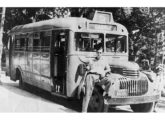 Chevrolet 1946 com carroceria Caio - primeiro veículo da hoje gigante Viação 1001, de Niterói (RJ) (fonte: site juntosabordo).