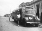 Studebaker semelhante operando em Itanhaém (SP), também na década de 50 (fonte: Ivonaldo Holanda de Almeida).