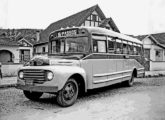 Ford F-7 1948-50 com carroceria Caio servindo ao transporte de Juiz de Fora (MG) na década de 50 (fonte: portal mauricioresgatandoopassado).