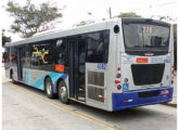 O mesmo carro em vista ¾ posterior (foto: Henrique Santos / onibusbrasil).