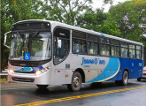 Mercedes-Benz OF com carroceria Apache Vip fornecido para a empresa Joana D'arc, de Colatina (ES); a imagem foi tomada na rodovia BR-393 quando o ônibus estava sendo conduzido da fábrica Caio para a empresa (foto: Reginaldo Alves / onibusbrasil).