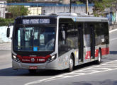 Millenium IV em chassi VW operando na cidade de São Paulo (SP), assim como os exemplos anteriores com vidros colados e ar condicionado (foto: Bruno Kozeniauskas / onibusbrasil).