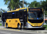 A frota do serviço expresso carioca BRT foi parcialmente renovada em 2023 com carros Apache Vip V sobre o novo chassi VW 22.280 ODS, com motor dianteiro e três eixos, dois deles à frente (foto: Wallace Barcellos / onibusbrasil).