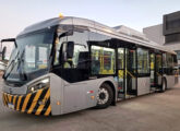 Millenium V com chassi elétrico BYD em fase de testes no aeroporto de São José dos Pinhais (PR) (foto: Anderson Raimundo / onibusbrasil).