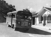 Mais um ônibus Volvo-Caio do final da década de 40, este da empresa Pássaro Marron, operadora do Vale do Paraíba (fonte: João Marcos Turnbull).