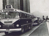 Em 1965 a companhia estadual do Rio de Janeiro CTC renovou parte da frota com carrocerias Bossa Nova simplificadas; a foto capta o desfile dos 50 novos ônibus, com um Caio seguido de um Bons Amigos, também simplificado. 