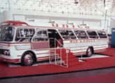 O mesmo modelo, exposto no stand da Única no Salão do Automóvel (fonte: portal classicalbuses).