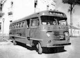 Rodoviário de 1948 sobre chassi Ford da Auto Viação Bragantina, de Bragança Paulista (SP) (fonte: setpest / toffobus).