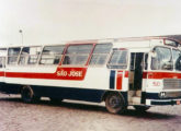 Combinação semelhante pertencente à extinta Viação São José de Transportes, de Santo André (SP) (fonte: portal diariodotransporte). 
