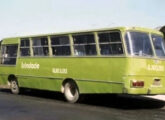 Um Gabriela-LPO da Auto Ônibus Trindade, de São Gonçalo (RJ), no ponto final no centro de Niterói (foto: Donald Hudson / diariodotransporte).
