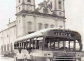 Ônibus Caio a gasolina montado em chassi de caminhão médio, operado pela Empresa Brasil de Transporte; no início da década de 50 realizava a ligação rodoviária entre Senhor do Bonfim e Jequié (BA); com menos de 500 km de extensão, a rota era cumprida em até dez horas (fonte: Ivonaldo Holanda de Almeida).