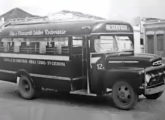 Operado pela Empresa de Transporte Coletivo Rodoviário, este lotação Ford 1951-52 atendia à região de Mogi das Cruzes (SP) na década de 50 (fonte: Robson Shimizu).