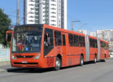 Biarticulado Volvo com carroceria Millenium II no sistema integrado de Curitiba (PR) (foto: Andarilho Carioca / imponibus).