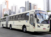 Também com chassi Mercedes-Benz O-500 MA, este articulado pertencia à Viação Santo Ângelo, de Colombo (PR) (foto: Matheus Ribas / onibusbrasil).