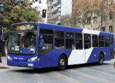 Mondego em chassi Volvo B7RLE operando no transporte público de Santiago, Chile (foto: Diego Parreira / onibusbrasil).