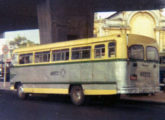 Carbrasa-LP da carioca Viação São Jorge, estacionado na praça XV de Novembro, ponto final de uma de suas linhas (foto: Augusto Antônio dos Santos / memoria7311)