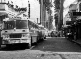 Rodoviário de 1957 estacionado em Taubaté (SP) em 1960 (fonte: Tony Belviso).