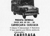 O relacionamento Carbrasa-Chevrolet teve início na transição entre os anos 50 e 60; este anúncio, de abril de 1960, mostra um ônibus tipo lotação com chassi de caminhão Chevrolet nacional.