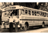 Carro semelhante, pertencente à extinta Viação Albatroz, de São João de Meriti (RJ) (fonte: portal ciadeonibus).