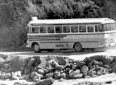 Cermava-LP da Auto Viação Jabour, em maio de 1971 atendendo à praia de Sepetiba, no extremo Oeste do Rio de Janeiro (RJ) (fonte: Marcelo Prazs / Arquivo Nacional).