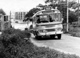 Um Cermava-LP da empresa Auto Diesel, em 1969 atendendo à ligação entre os subúrbios cariocas de Bonsucesso e Guadalupe (fonte: Marcelo Prazs / Arquivo Nacional).