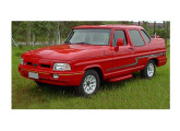 Stratus, a cabine-dupla de duas portas Ford F-1000 com frente personalizada pela Chapemec.