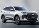 Tiggo 7 Pro PHEV: em conjunto com o irmão maior Tiggo 8, foi técnica e visualmente atualizado em 2026.