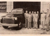 Em março de 1952 a GM brasileira montou seu veículo número 250.000 (fonte: Automóveis & Acessórios).