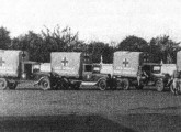 Caminhões Chevrolet equipados como ambulância para a Revolução Constitucionalista de 1932 (fonte: Expedito Carlos Stephani Bastos).