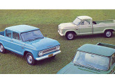 Cabine-dupla C-1414 e picape com chassi longo C-1505 com a nova grade adotada em 1967.