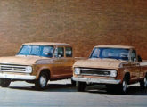 Nesta foto, retirada de material publicitário da GM, duas gerações das picapes Chevrolet são mostradas lado a lado (fonte: Jorge A. Ferreira Jr.).